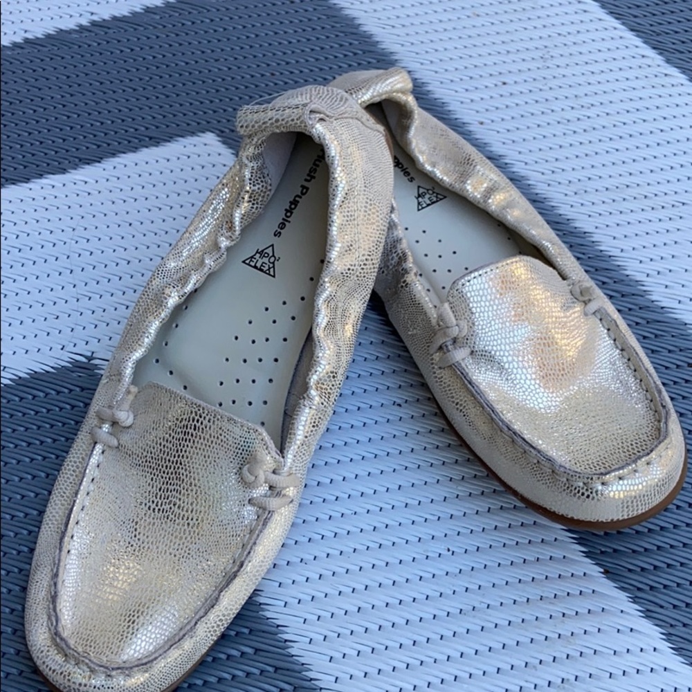 Hush Puppies leather loafers, gold, size 8.5